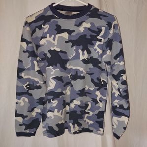 Juniors long sleeve camo print thermal